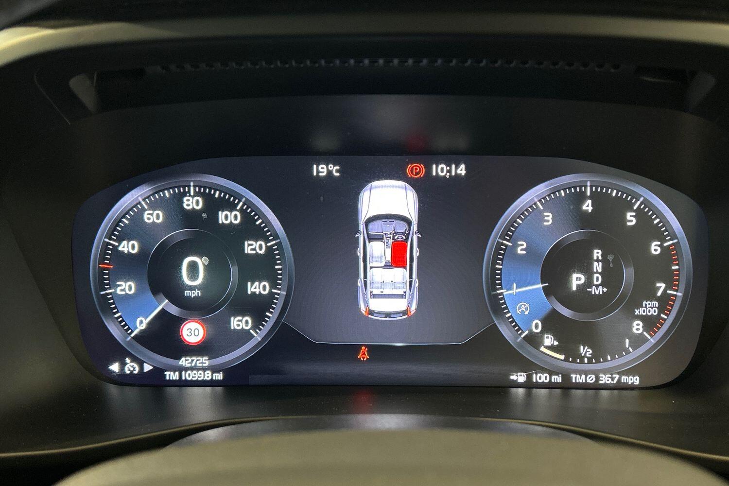 Used Volvo XC40 2021 for sale - 76026585: Photo 8