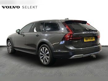Used Volvo V90 2021 for sale - 75634177: Photo