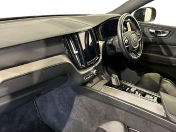 Used Volvo XC60 2021 for sale - 74850837: Photo