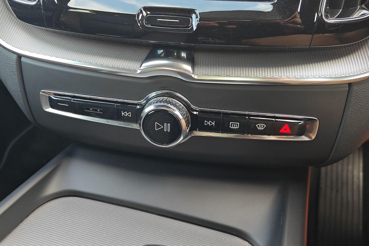 Used Volvo XC60 2021 for sale - 76024732: Photo 15
