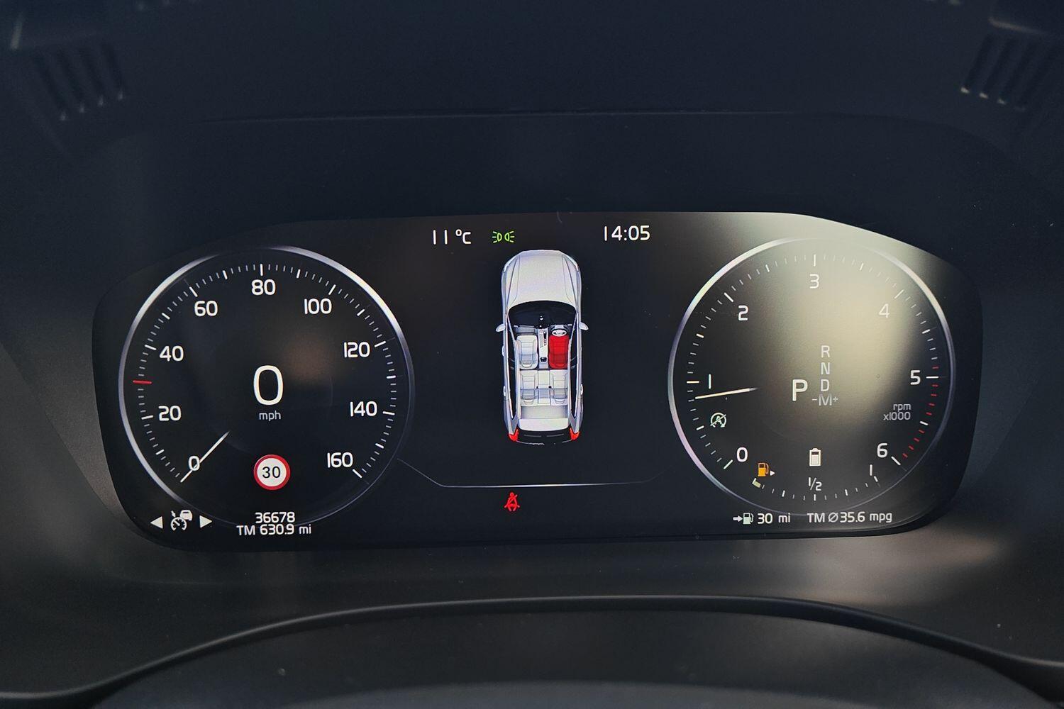 Used Volvo XC60 2021 for sale - 76024732: Photo 8