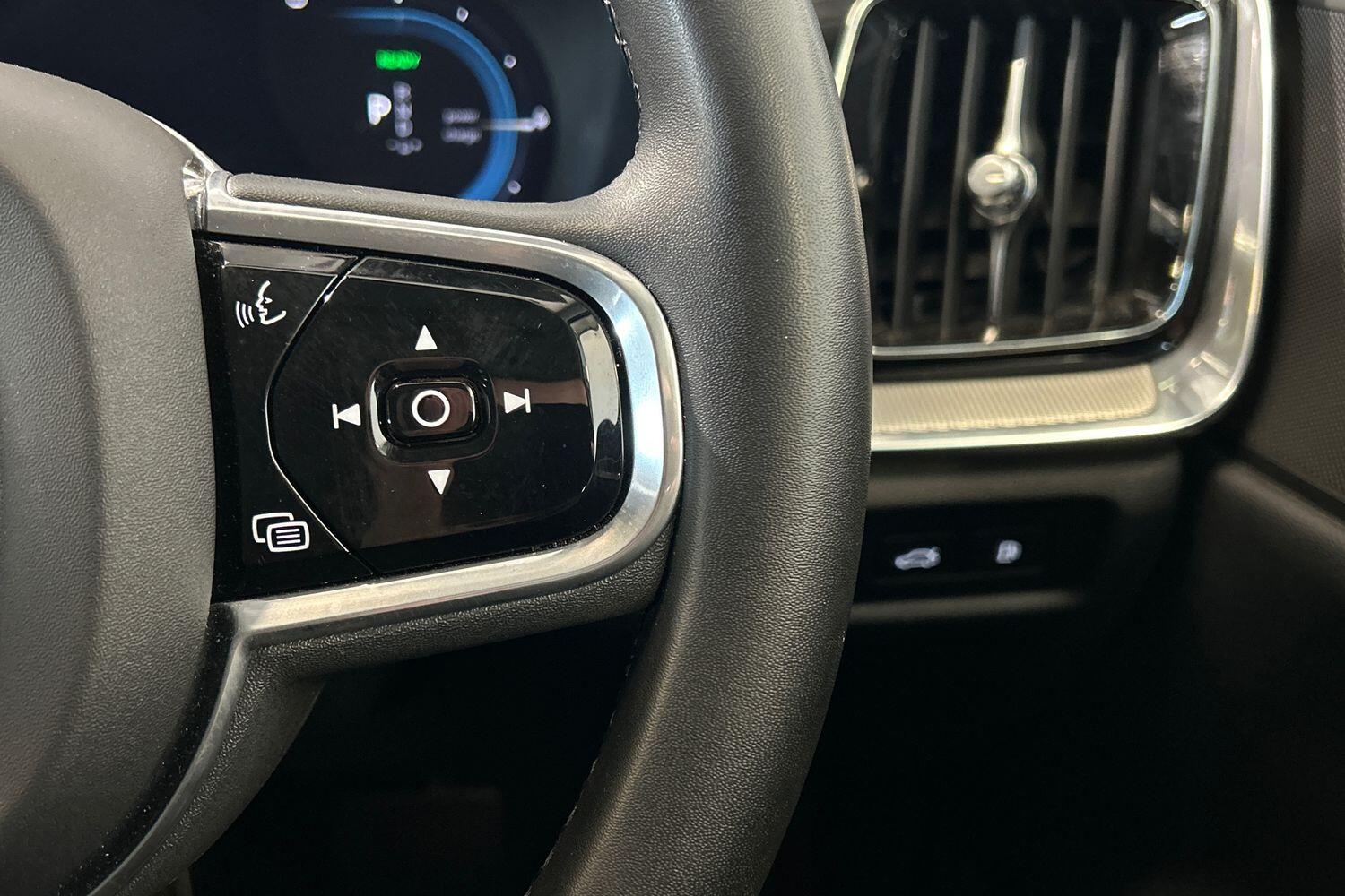 Used Volvo V60 2022 for sale - 76042837: Photo 13