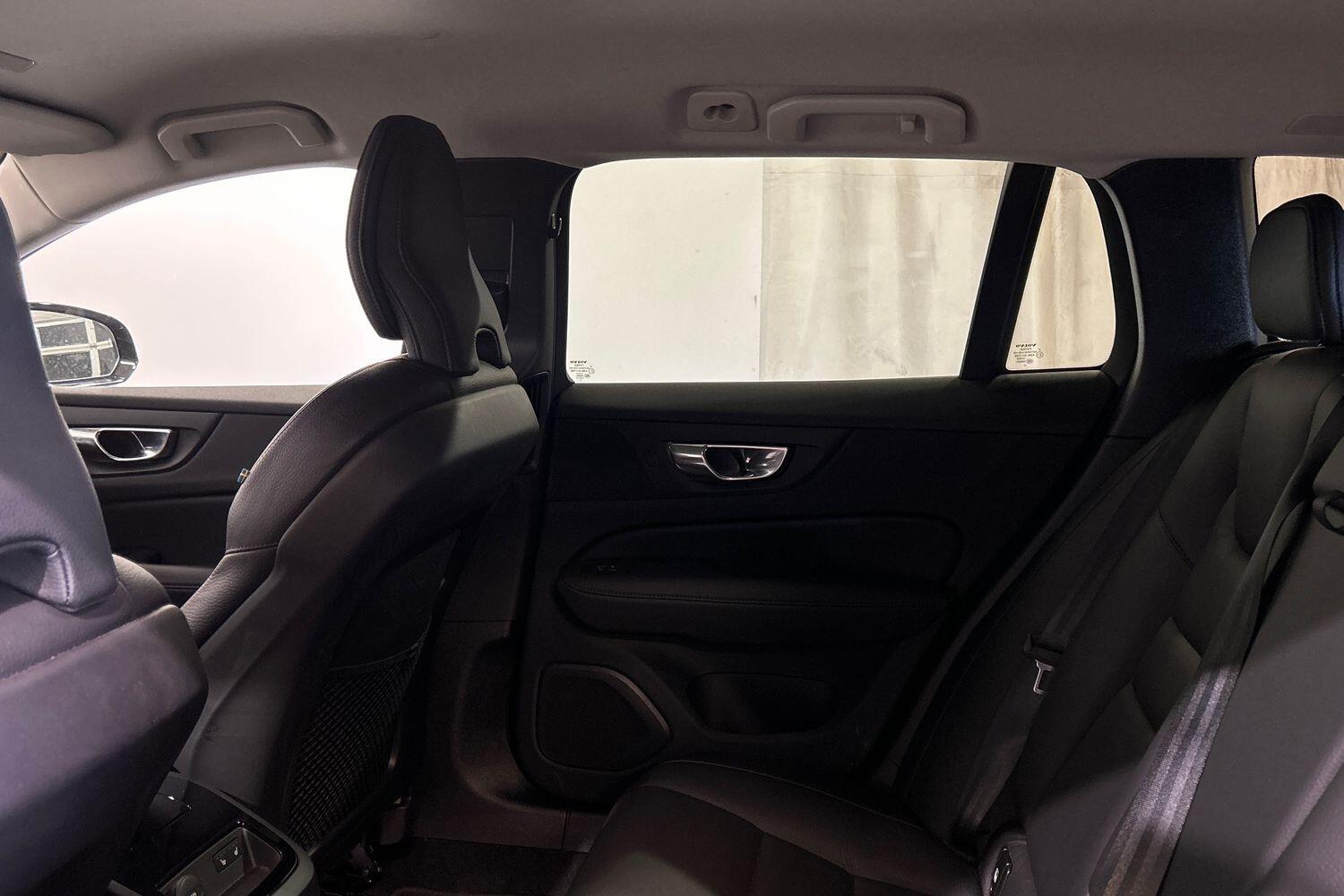 Used Volvo V60 2022 for sale - 76042837: Photo 18