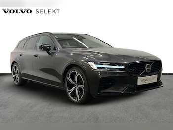 2022 (72) - Recharge Plus, T6 AWD plug-in hybrid, Electric/Petrol, Dark 5-Door