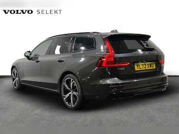Used Volvo V60 2022 for sale - 76042837: Photo 4