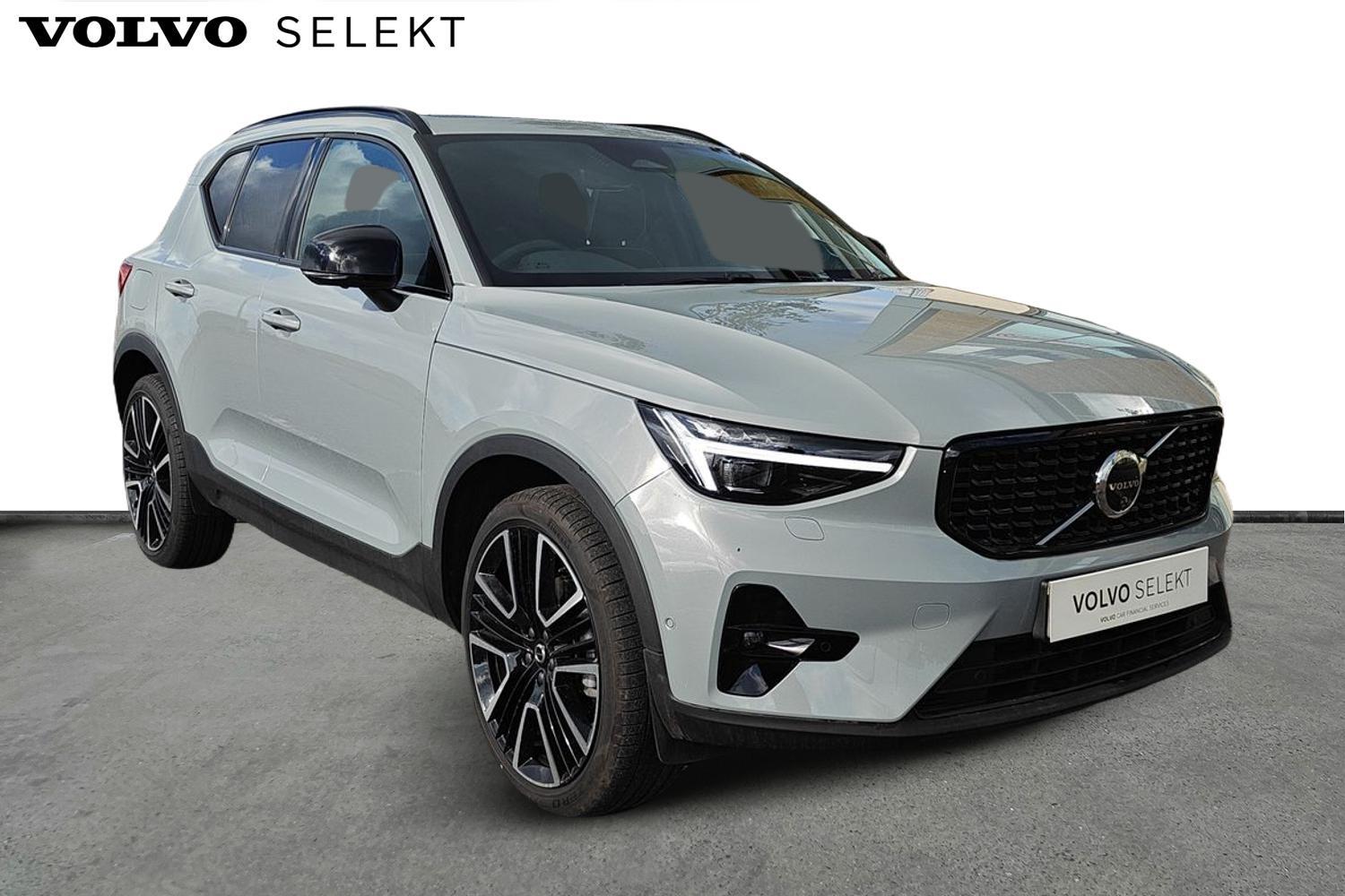 Used Volvo XC40 2025 for sale - 75990302: Photo 1