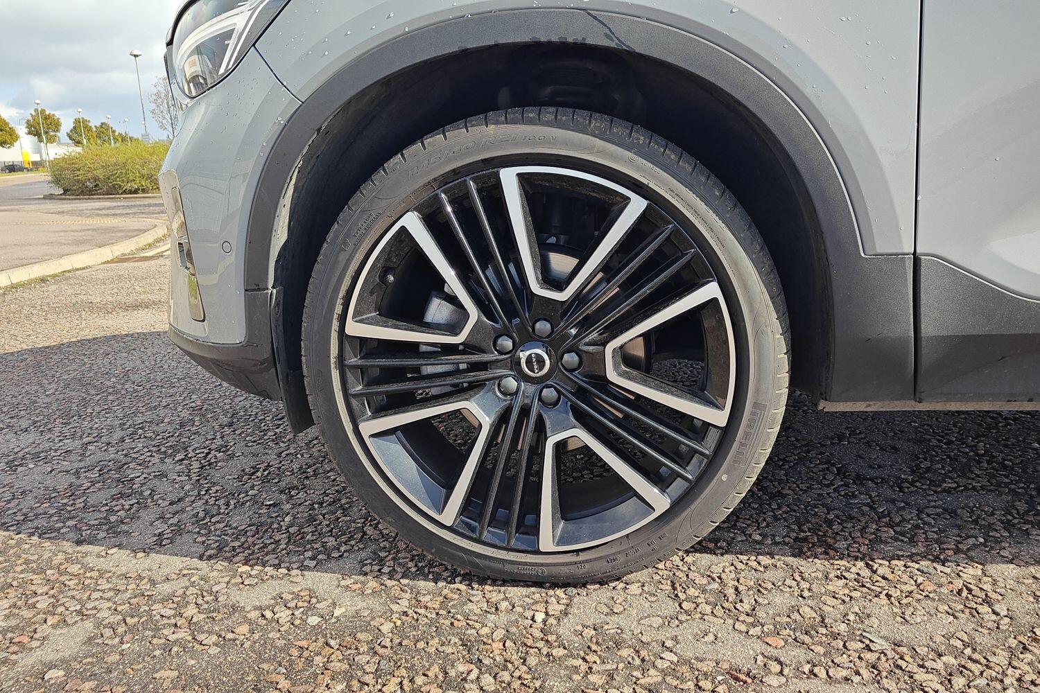 Used Volvo XC40 2025 for sale - 75990302: Photo 23