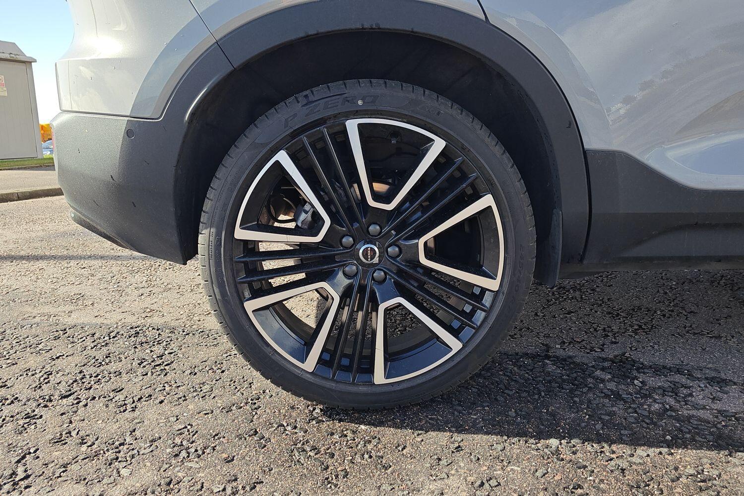 Used Volvo XC40 2025 for sale - 75990302: Photo 25