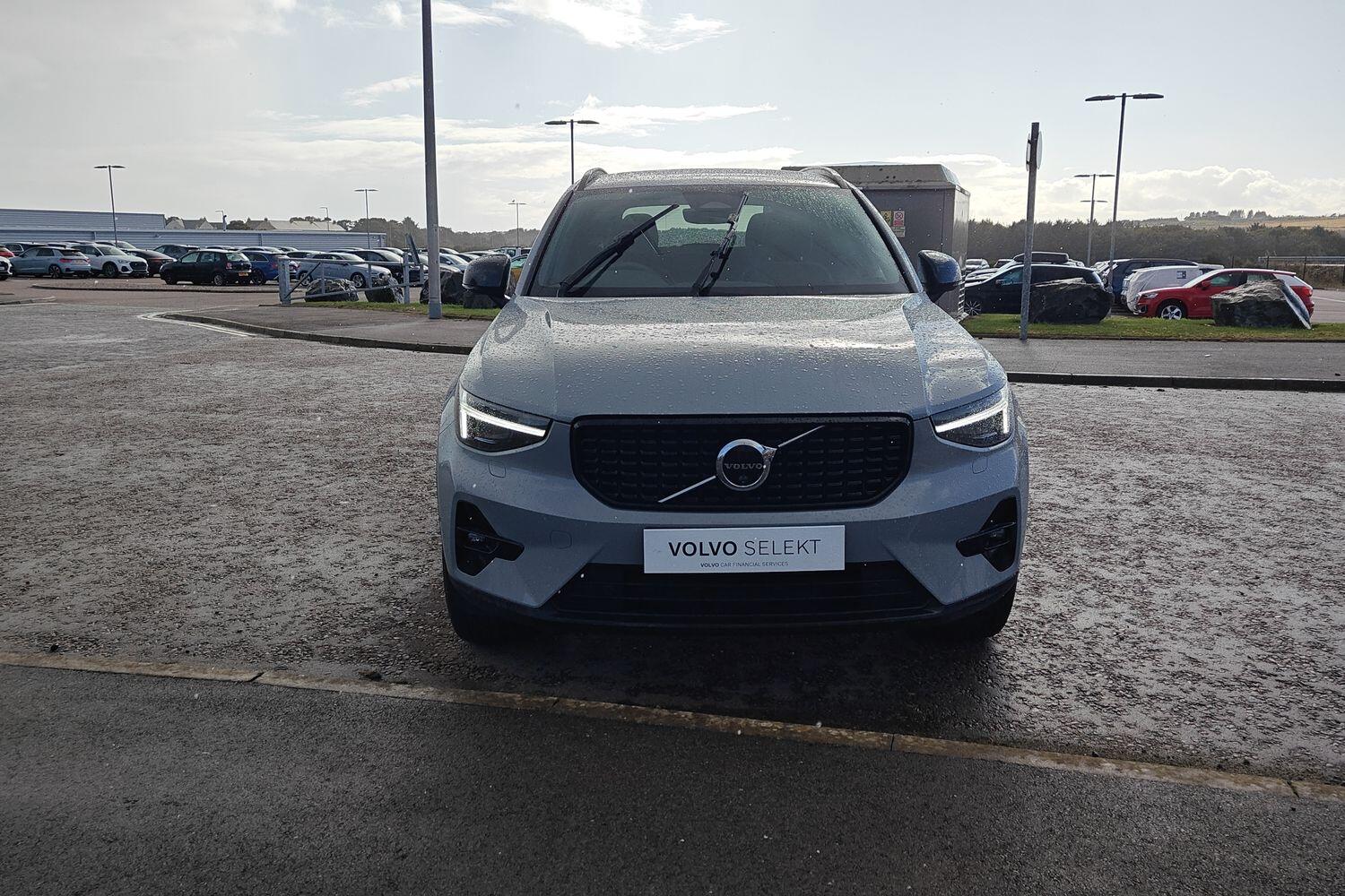 Used Volvo XC40 2025 for sale - 75990302: Photo 31