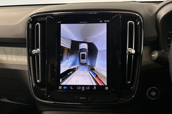 Used Volvo XC40 2023 for sale - 76213831: Photo 17