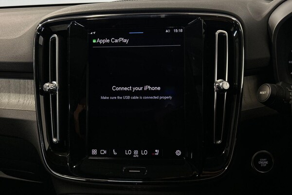 Used Volvo XC40 2023 for sale - 76213831: Photo 24