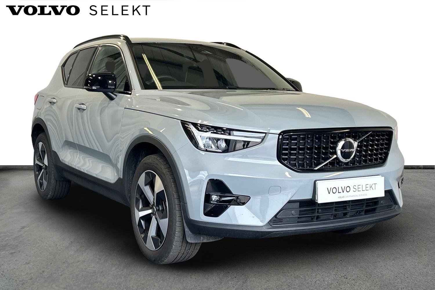 Used Volvo XC40 2025 for sale - 75990308: Photo 1