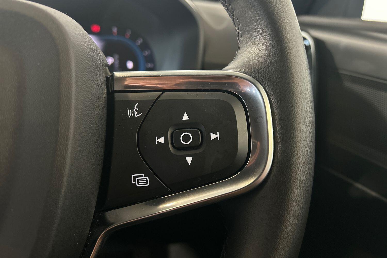 Used Volvo XC40 2025 for sale - 75990308: Photo 13