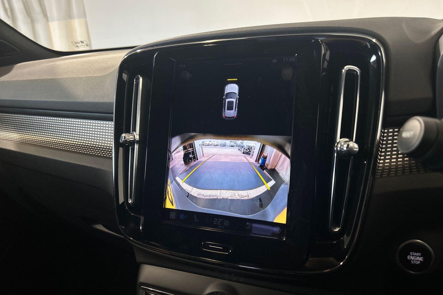 Used Volvo XC40 2025 for sale - 75990308: Photo 17