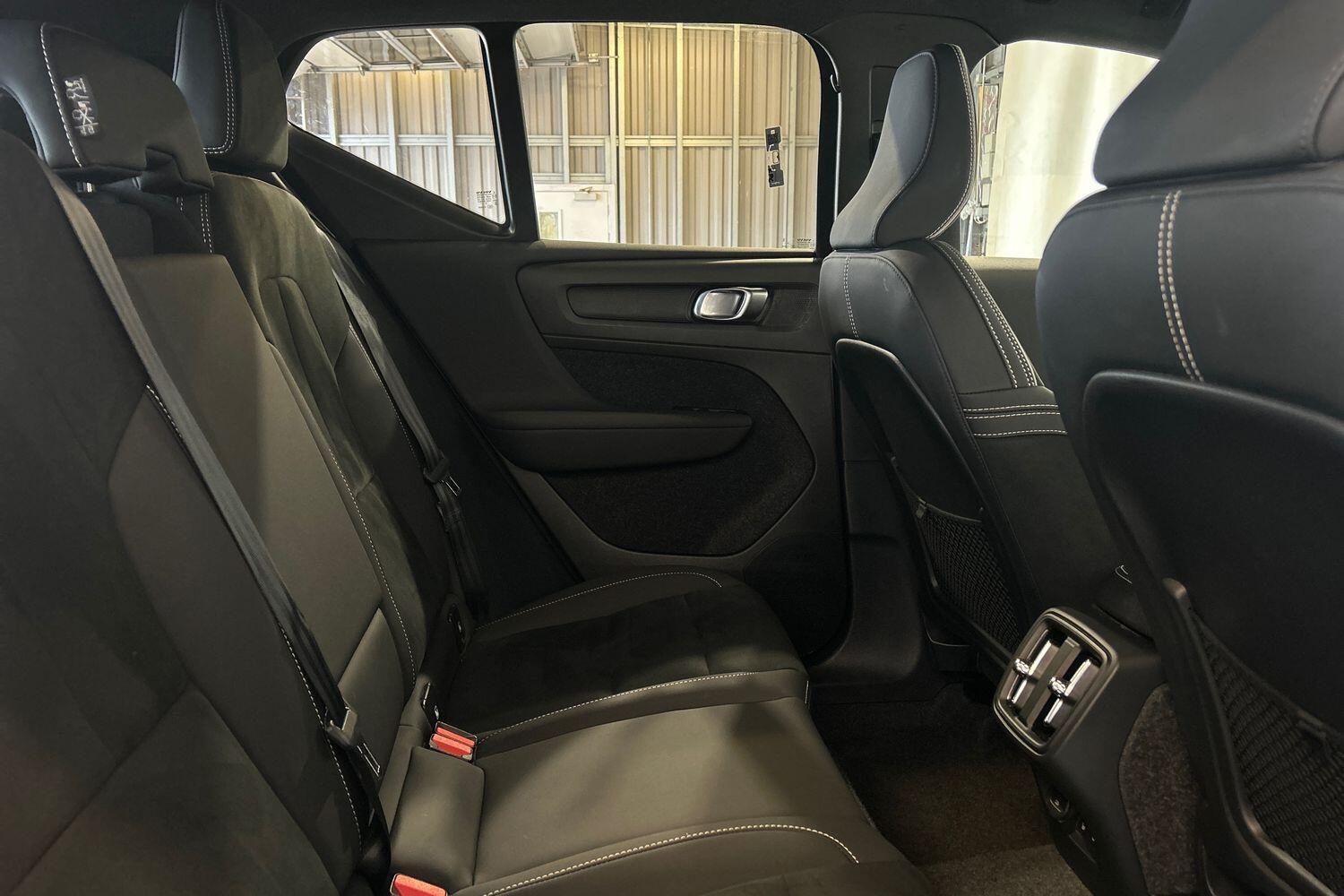 Used Volvo XC40 2025 for sale - 75990308: Photo 18