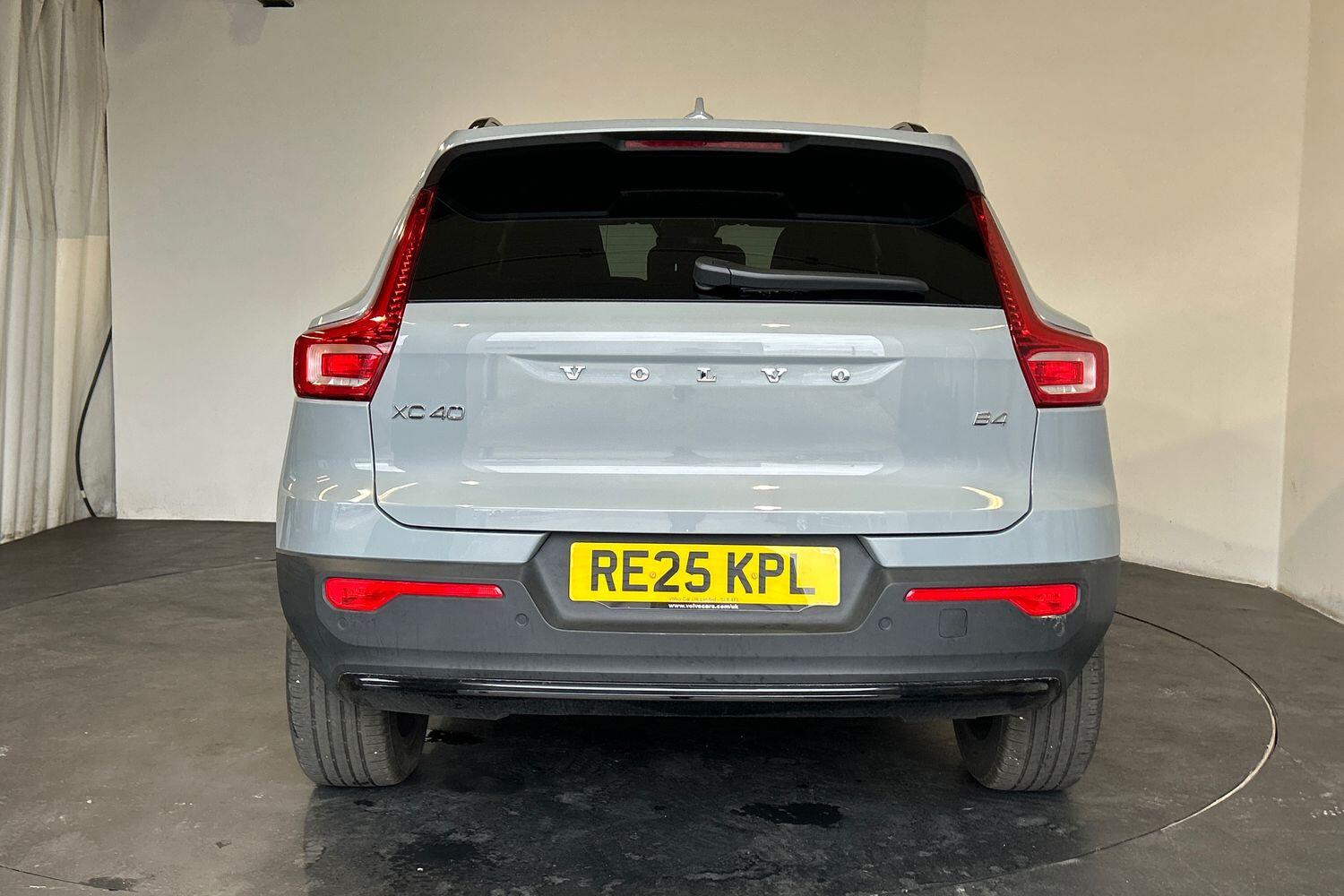 Used Volvo XC40 2025 for sale - 75990308: Photo 31