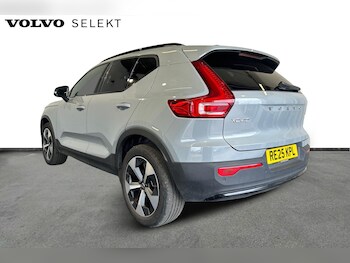 Used Volvo XC40 2025 for sale - 75990308: Photo 4