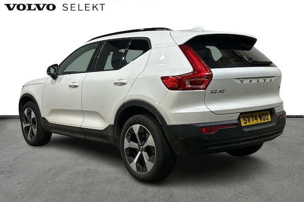 Used Volvo XC40 2024 for sale - 75645985: Photo 3