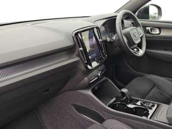 Used Volvo XC40 2024 for sale - 75310864: Photo