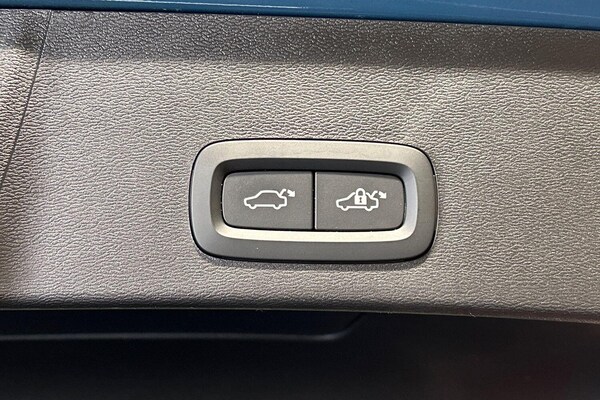 Used Volvo XC40 2024 for sale - 75577387: Photo 28