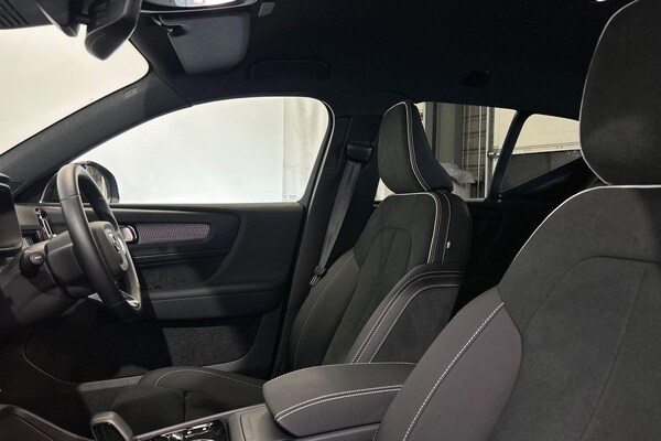 Used Volvo XC40 2024 for sale - 75577387: Photo 31