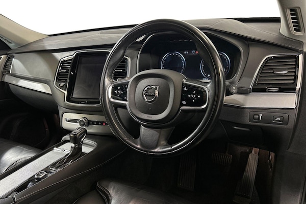 Used Volvo XC90 2015 for sale - 76213985: Photo 11
