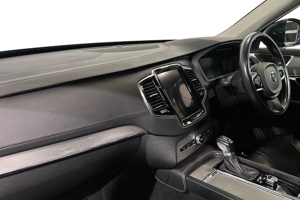Used Volvo XC90 2015 for sale - 76213985: Photo 2