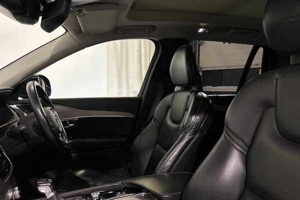 Used Volvo XC90 2015 for sale - 76213985: Photo 30