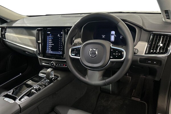 Used Volvo V90 2025 for sale - 76159111: Photo 11