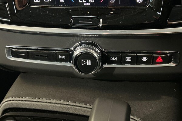 Used Volvo V90 2025 for sale - 76159111: Photo 15