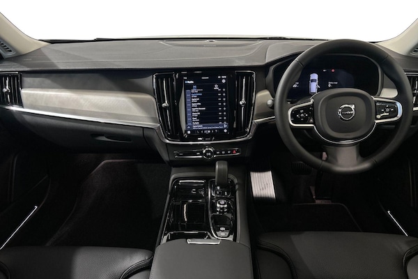 Used Volvo V90 2025 for sale - 76159111: Photo 7