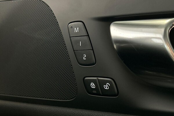 Used Volvo V60 2025 for sale - 76200599: Photo 27