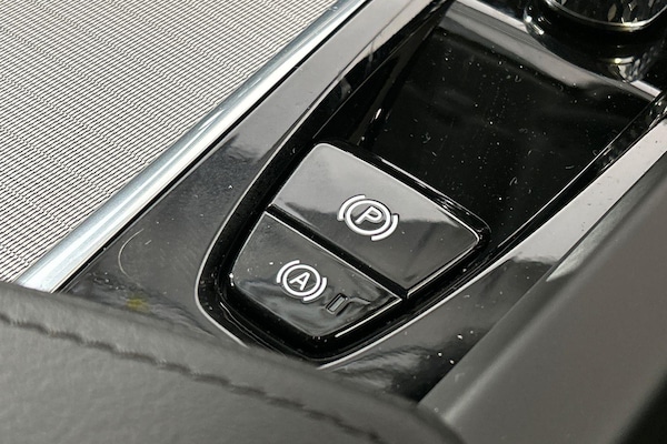 Used Volvo V60 2025 for sale - 76200599: Photo 29