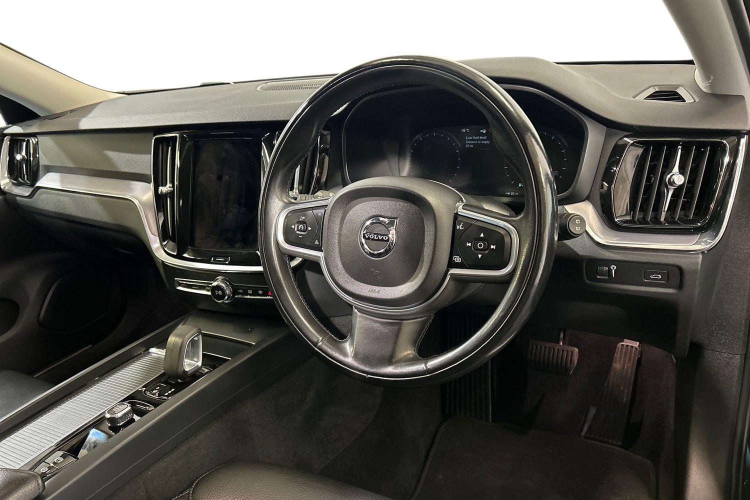 Used Volvo V60 2021 for sale - 76043016: Photo 11
