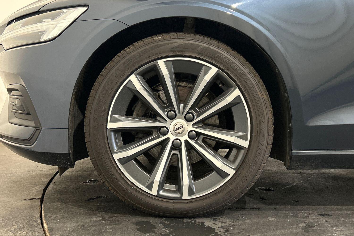 Used Volvo V60 2021 for sale - 76043016: Photo 6