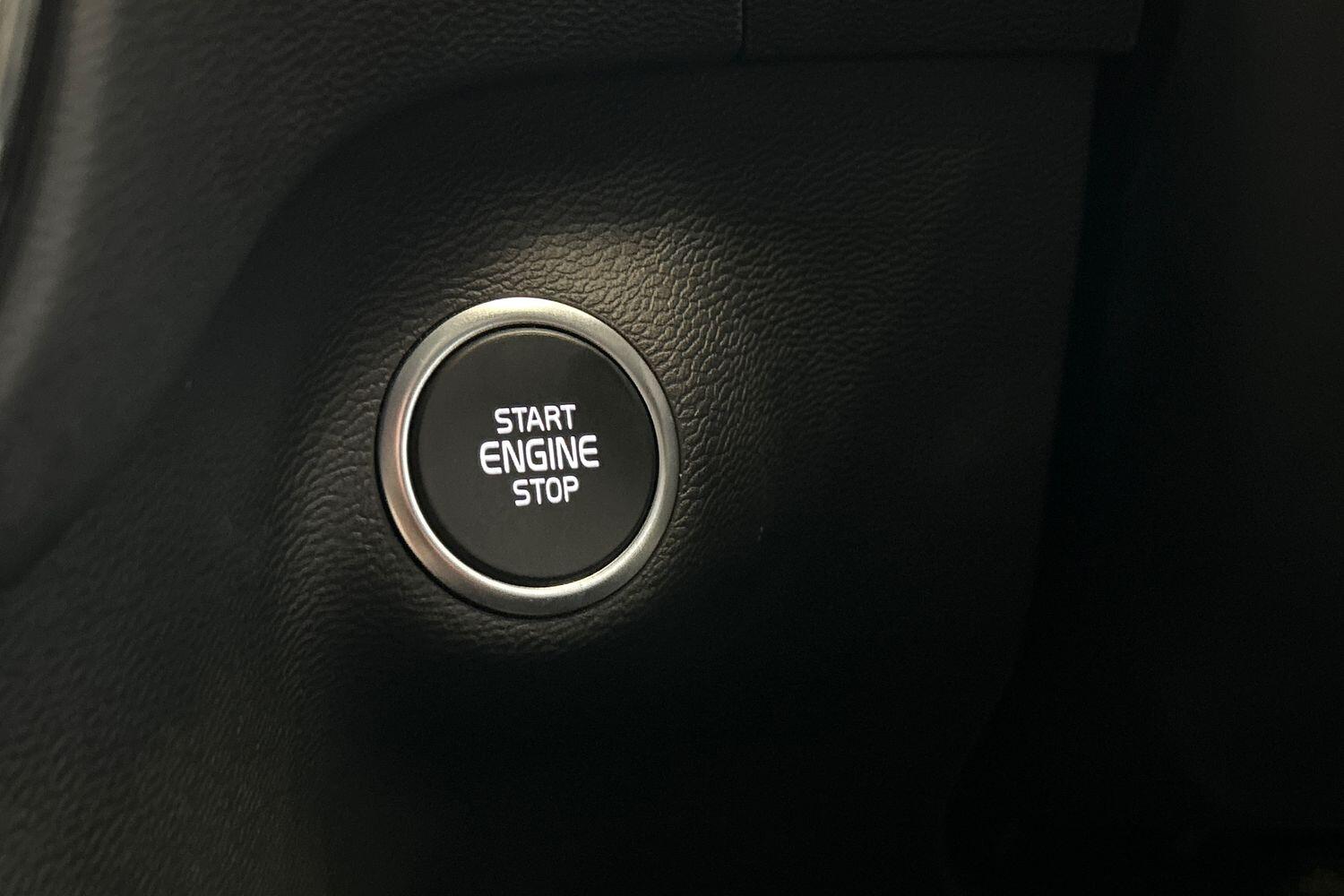 Used Volvo XC40 2025 for sale - 75990842: Photo 25