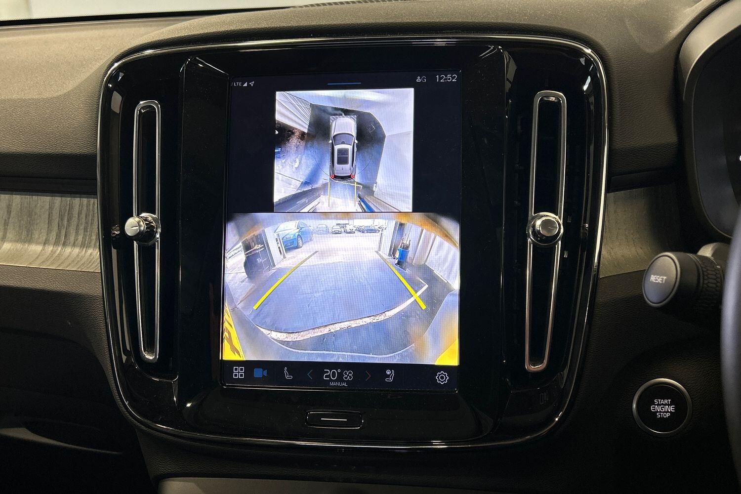 Used Volvo XC40 2024 for sale - 76020672: Photo 17