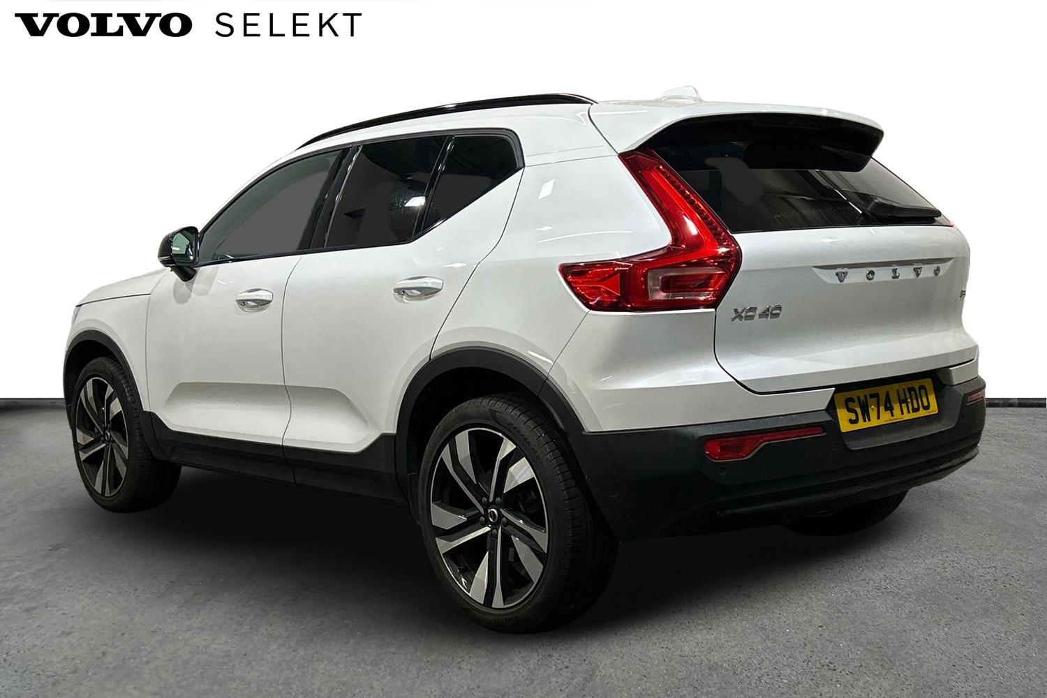 Used Volvo XC40 2024 for sale - 76020672: Photo 4