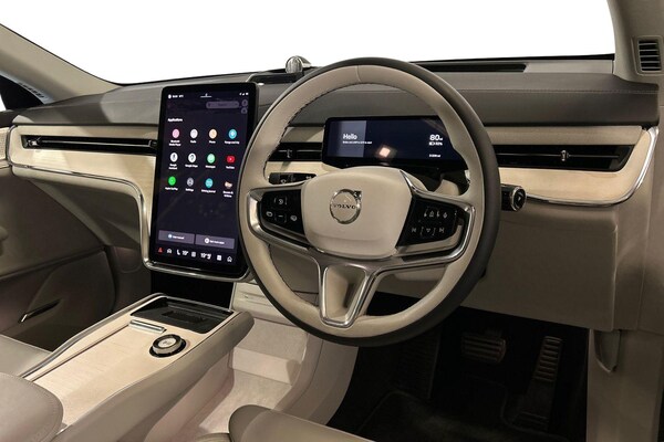 Used Volvo EX90 2025 for sale - 75687620: Photo 11