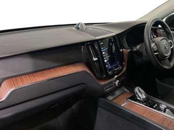 Used Volvo XC60 2024 for sale - 74861468: Photo