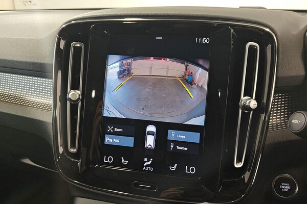 Used Volvo XC40 2021 for sale - 75351841: Photo 17