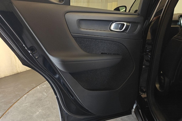 Used Volvo XC40 2021 for sale - 75351841: Photo 27