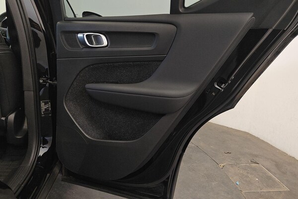 Used Volvo XC40 2021 for sale - 75351841: Photo 29