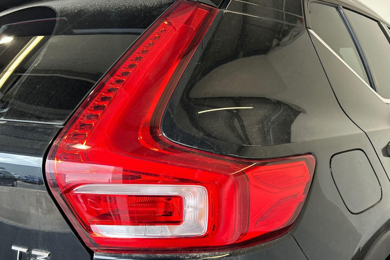 Used Volvo XC40 2021 for sale - 75990902: Photo 21