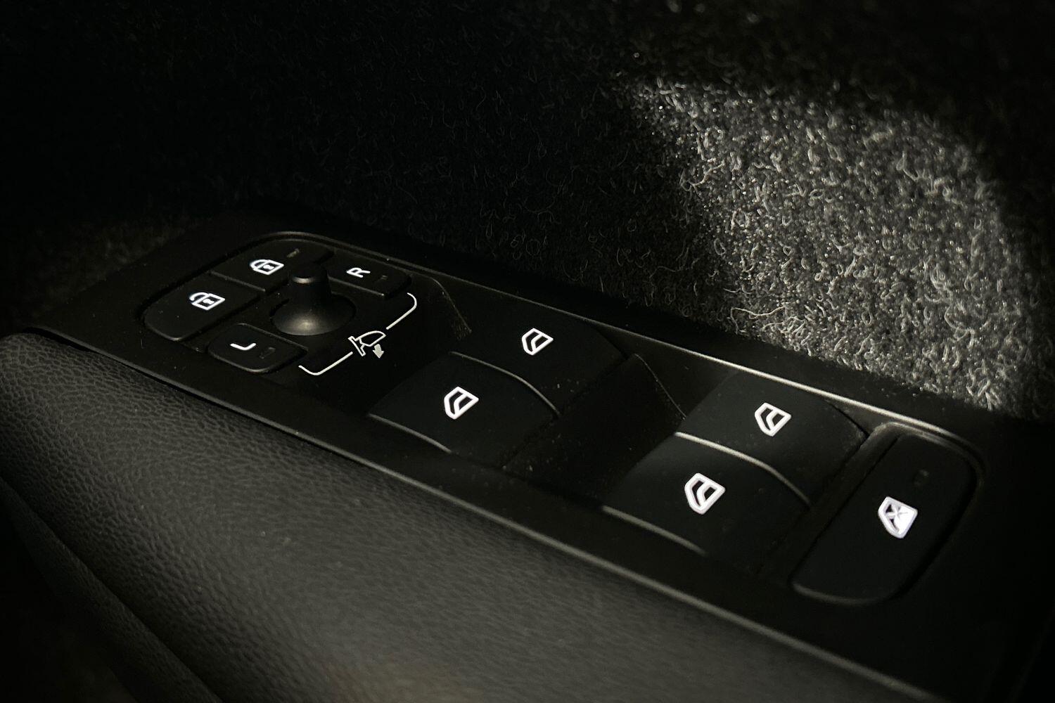 Used Volvo XC40 2021 for sale - 75990902: Photo 24