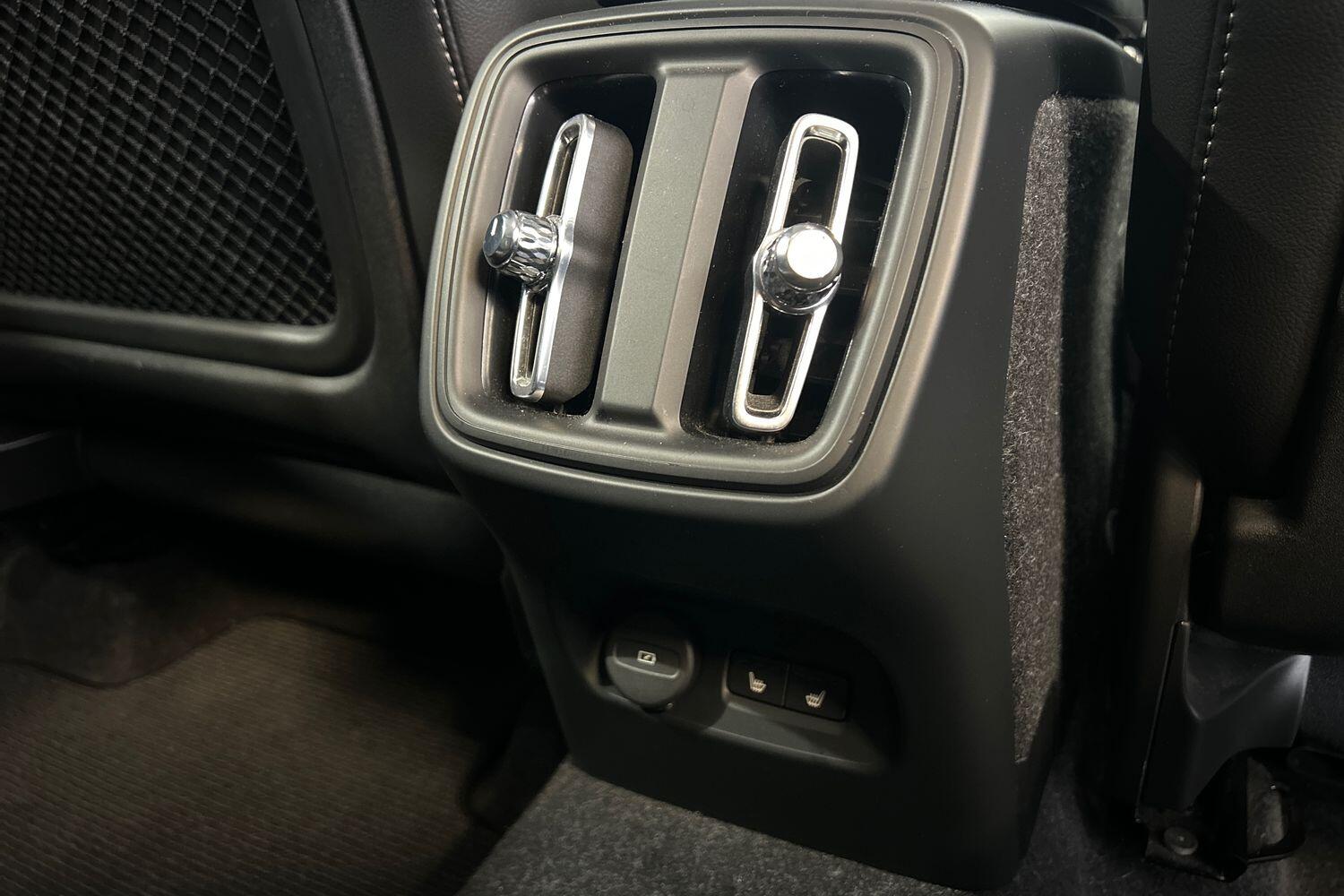 Used Volvo XC40 2021 for sale - 75990902: Photo 31