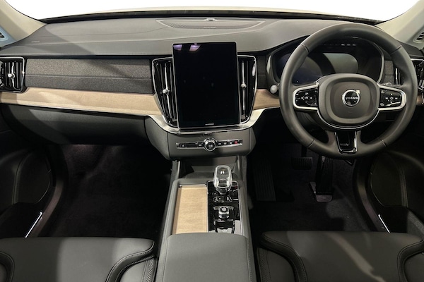 Used Volvo XC90 2025 for sale - 76159027: Photo 7