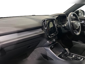 Used Volvo XC40 2024 for sale - 75577527: Photo