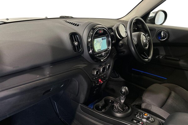 Used MINI Countryman 2017 for sale - 76215418: Photo 2