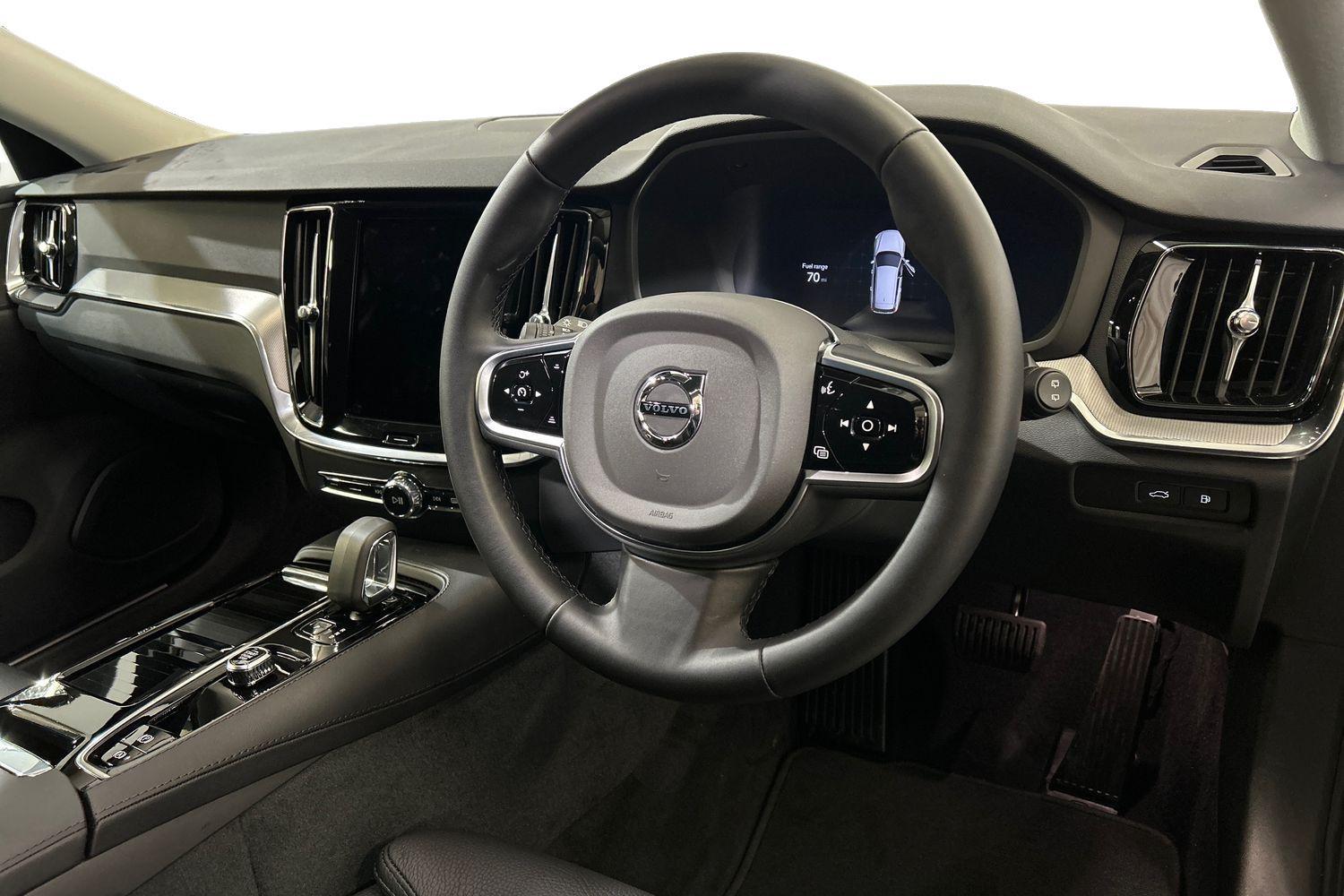 Used Volvo V60 2024 for sale - 76158878: Photo 11